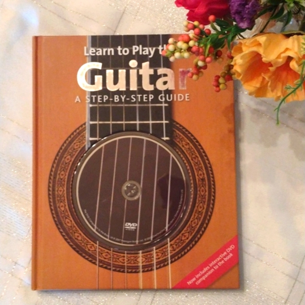 Learn to Play the Guitar Book + DVD